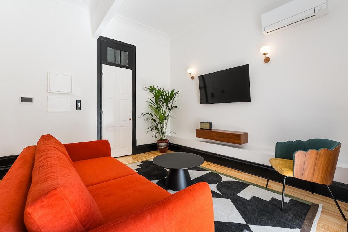 Terraced In The Heart Of - Free Parking Porto