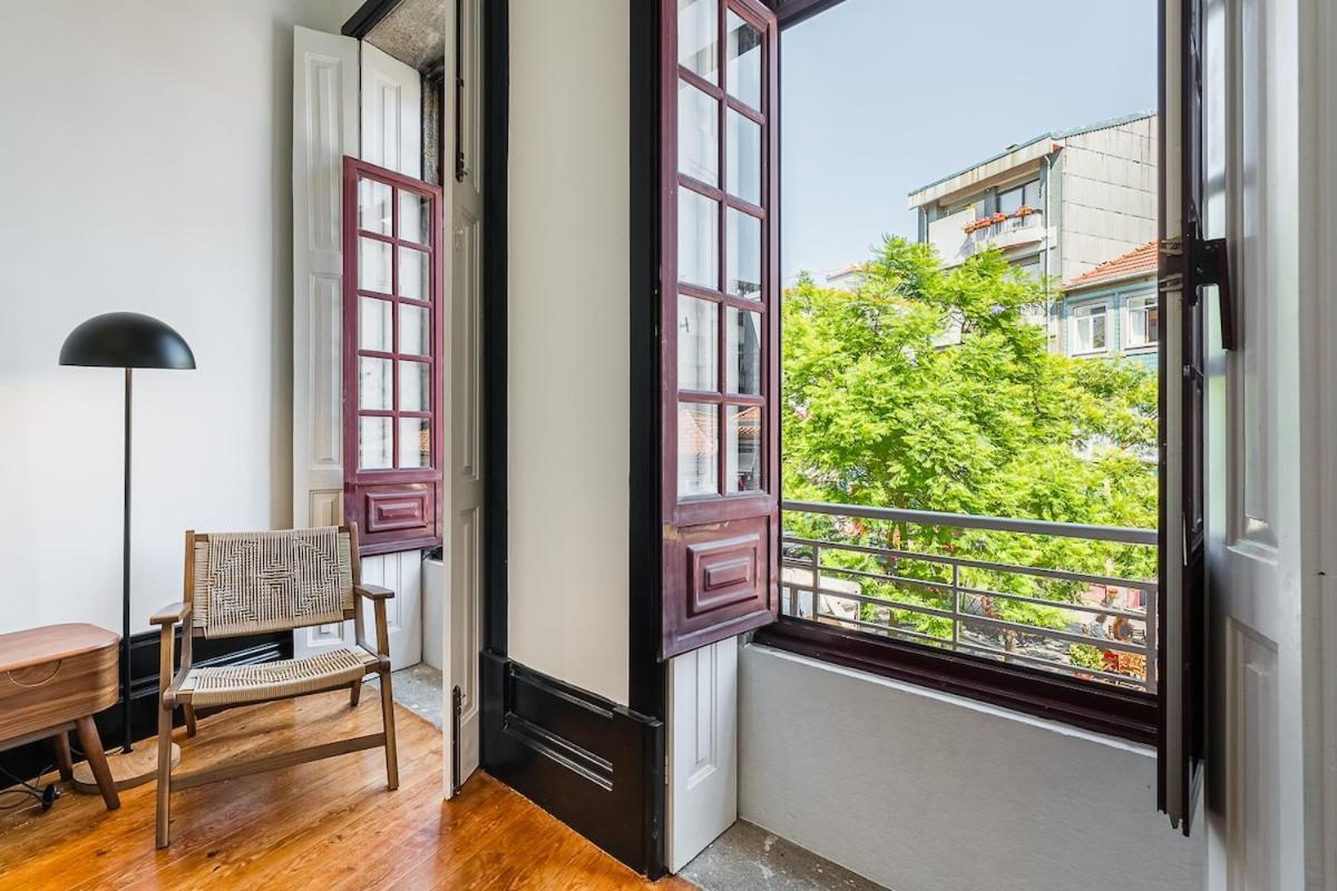 Terraced In The Heart Of - Free Parking